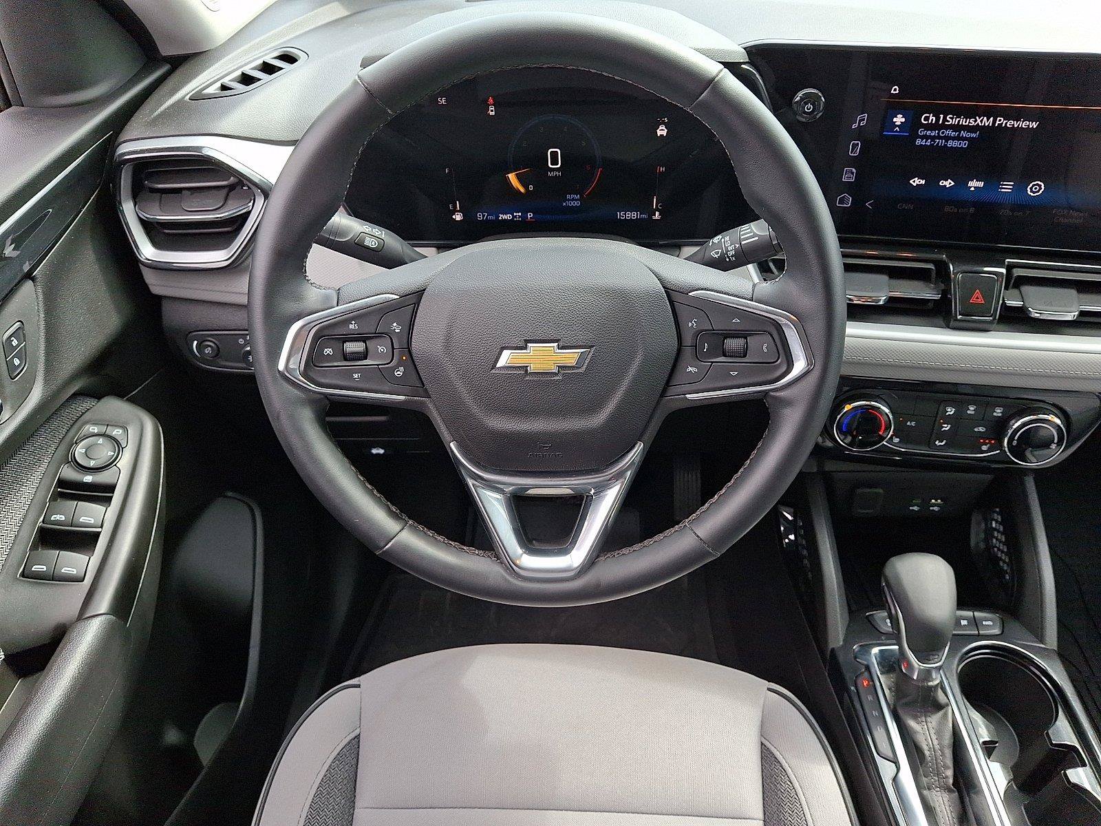 Used 2024 Chevrolet TrailBlazer LT w/ LT Cold Weather Package AWD/4WD image 11