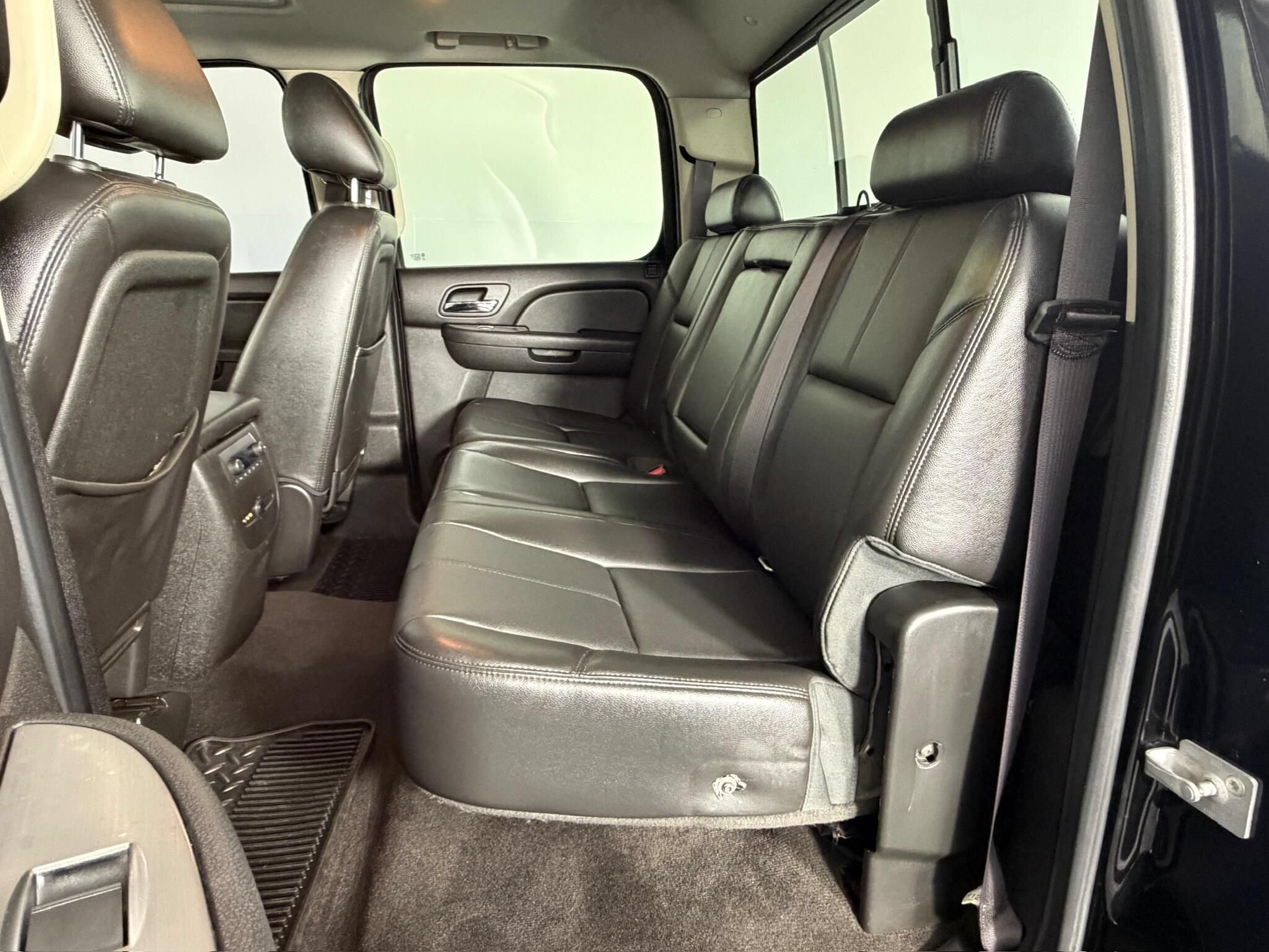 Used 2012 Chevrolet Silverado 3500 LTZ w/ LTZ Plus Package AWD/4WD image 36