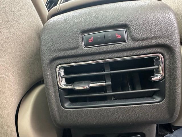 Used 2020 Lincoln Corsair Reserve w/ Equipment Group 202A image 20