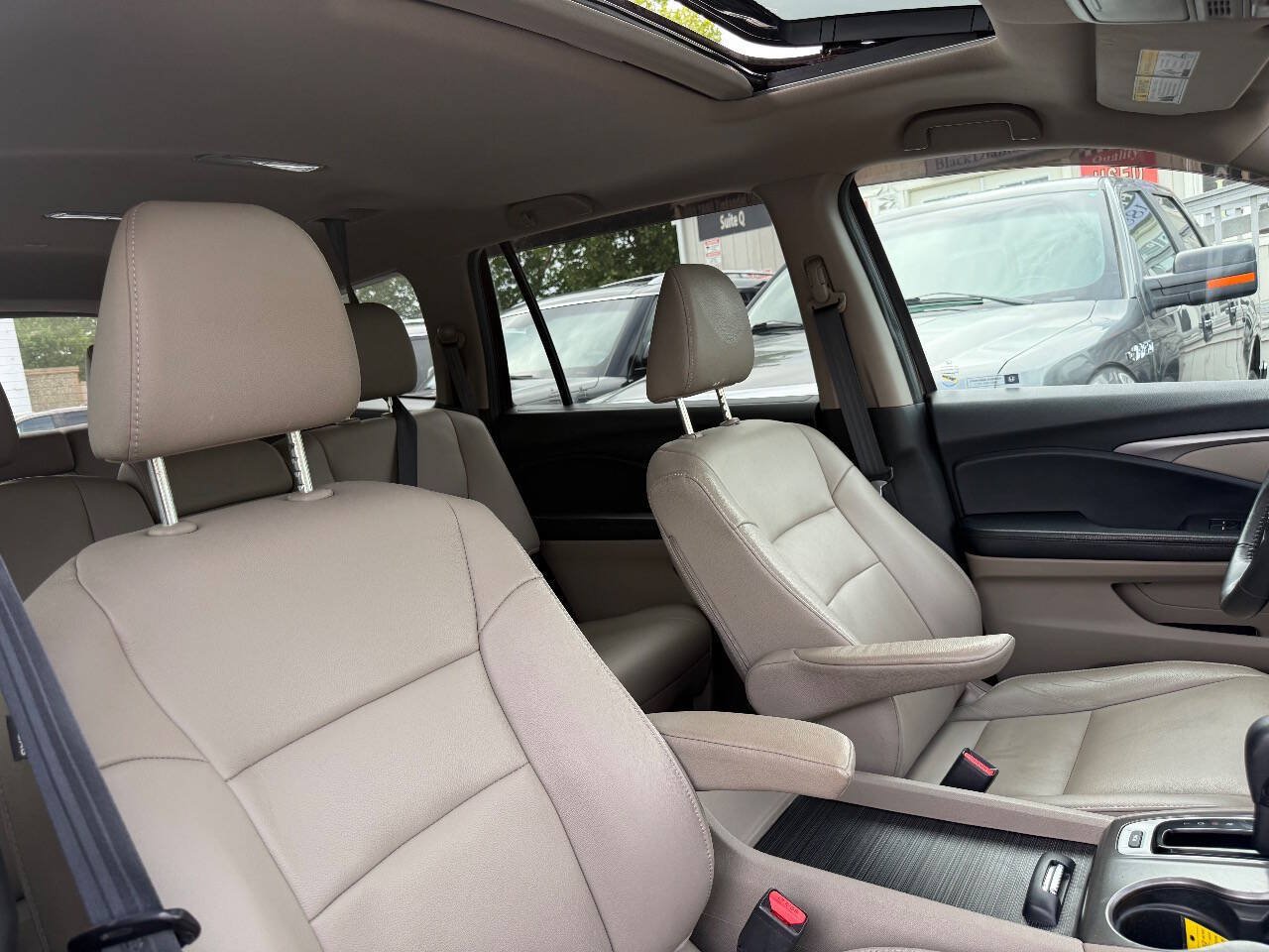Used 2017 Honda Pilot EX-L image 17