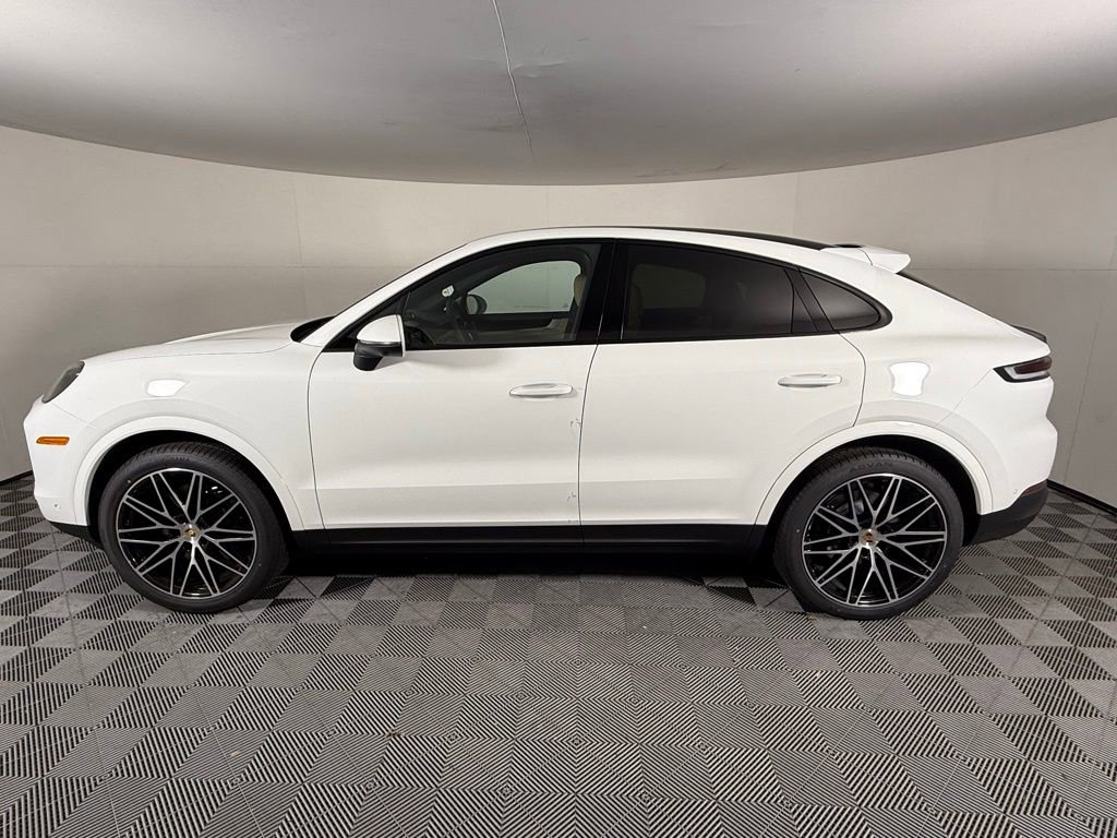 New 2026 Porsche Cayenne Coupe image 2