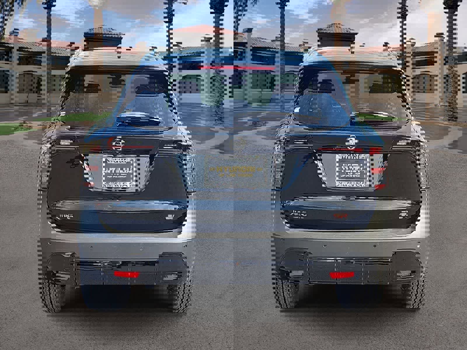 Used 2025 Nissan Kicks SR FWD image 7