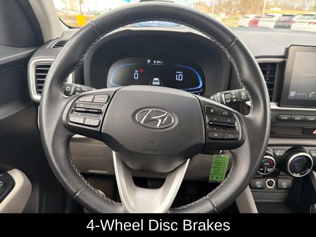 Certified 2023 Hyundai Venue SEL image 15