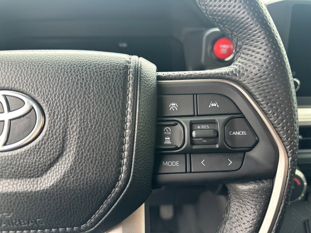 Used 2024 Toyota Tacoma TRD Off-Road image 20