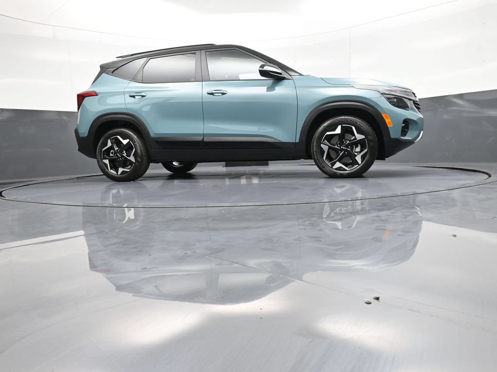 Certified 2025 Kia Seltos S AWD/4WD image 28