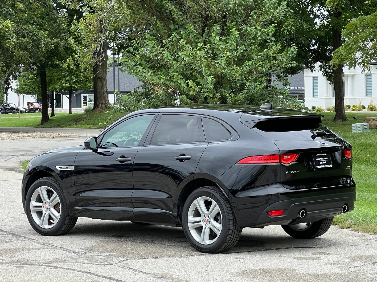 Used 2020 Jaguar F-PACE R-Sport AWD/4WD image 3