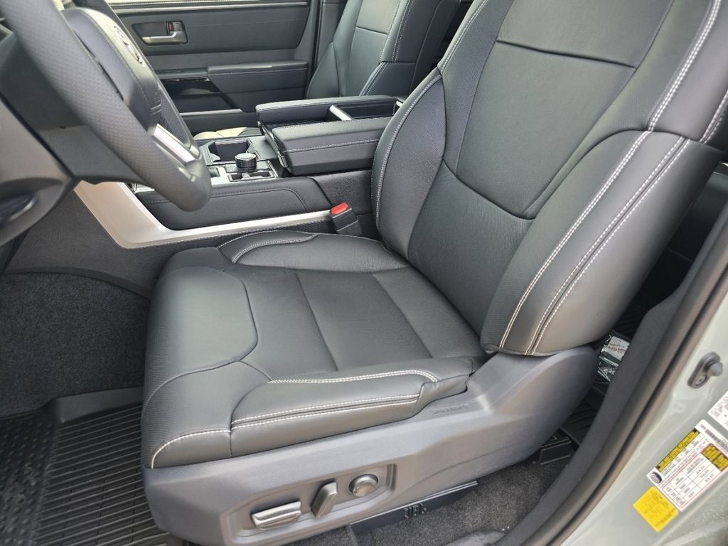 New 2026 Toyota Tundra Limited AWD/4WD image 24