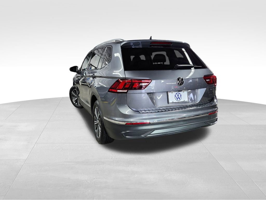 Used 2024 Volkswagen Tiguan Wolfsburg Edition w/ Panoramic Sunroof Package AWD/4WD image 4