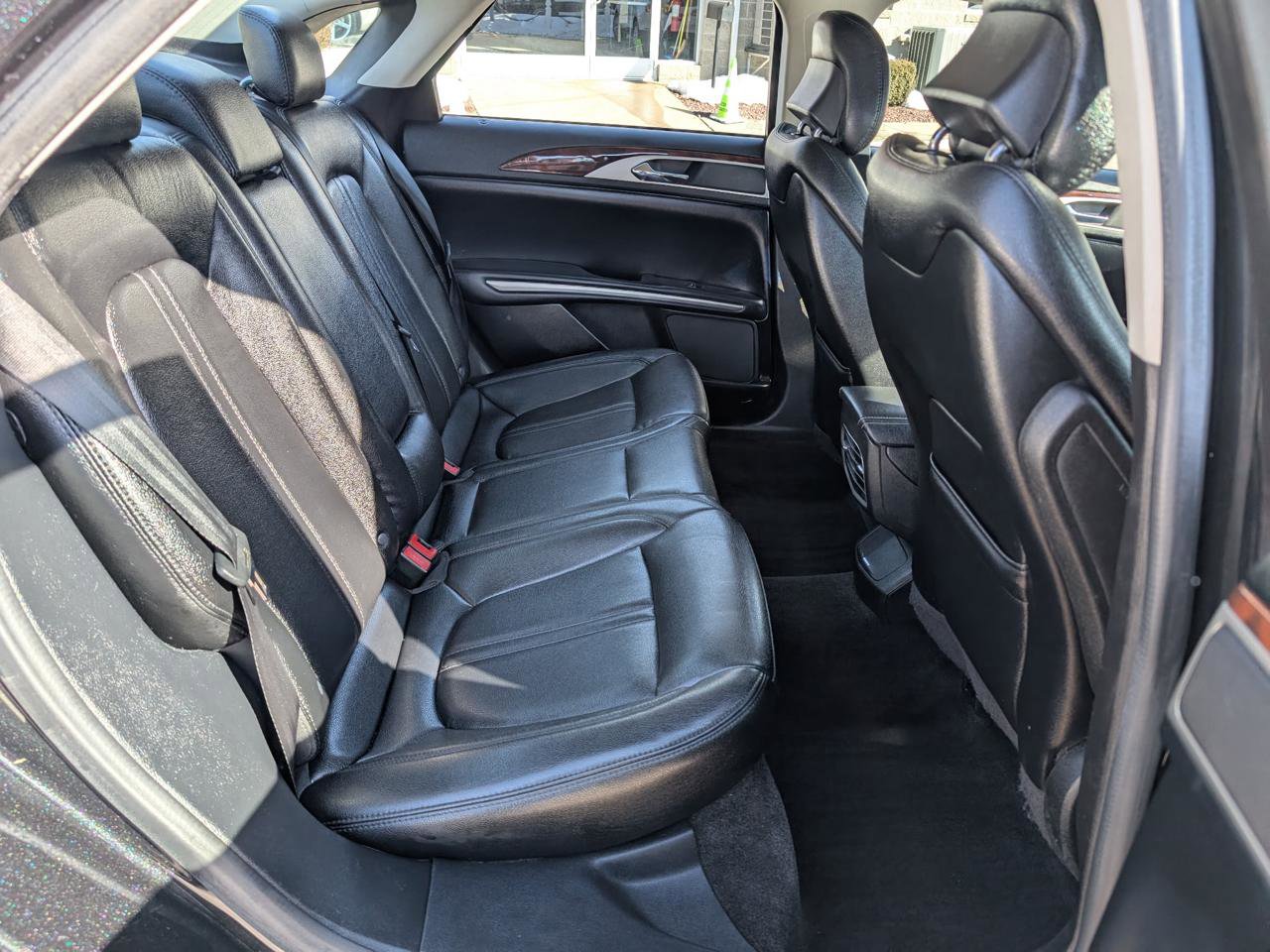 Used 2015 Lincoln MKZ AWD image 22