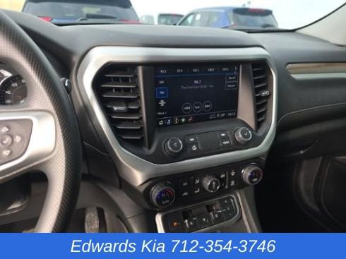 Used 2023 GMC Acadia SLE w/ Driver Convenience Package image 7