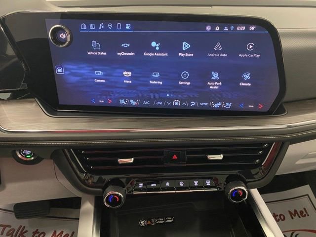 New 2025 Chevrolet Suburban Premier AWD/4WD image 25