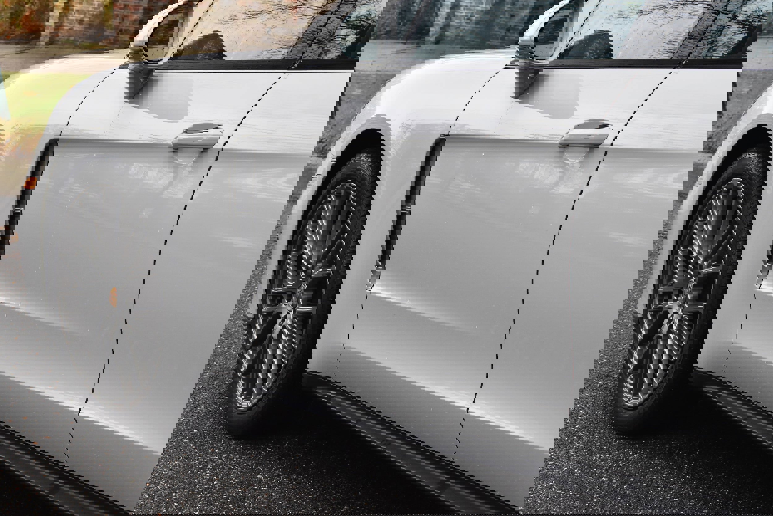 Used 2023 Porsche Panamera 4 Platinum Edition image 14