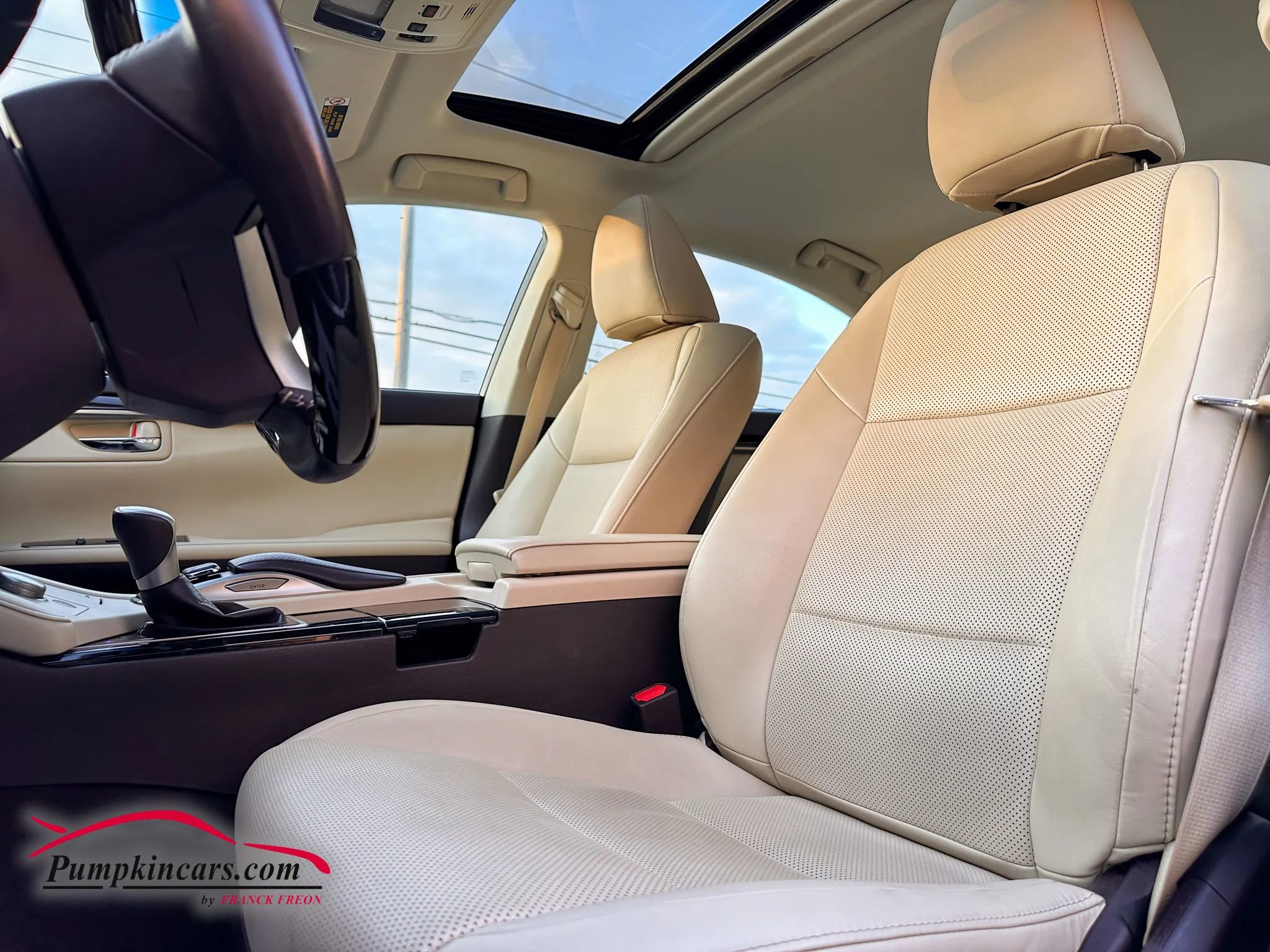 Used 2018 Lexus ES 350 ES 350 Sedan 4D w/ Navigation System Package image 6