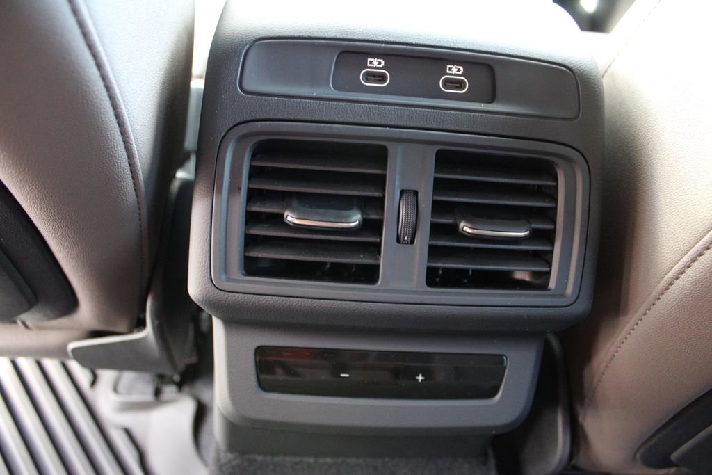 New 2025 Audi Q5 Premium Plus image 36