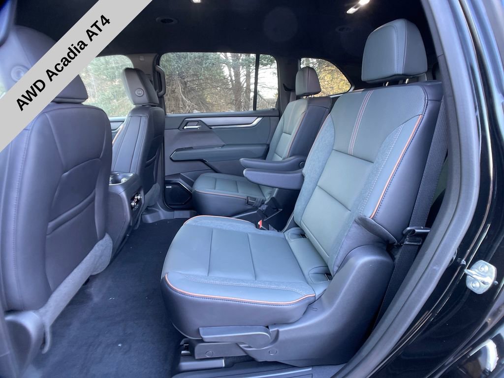 New 2026 GMC Acadia AT4 image 10