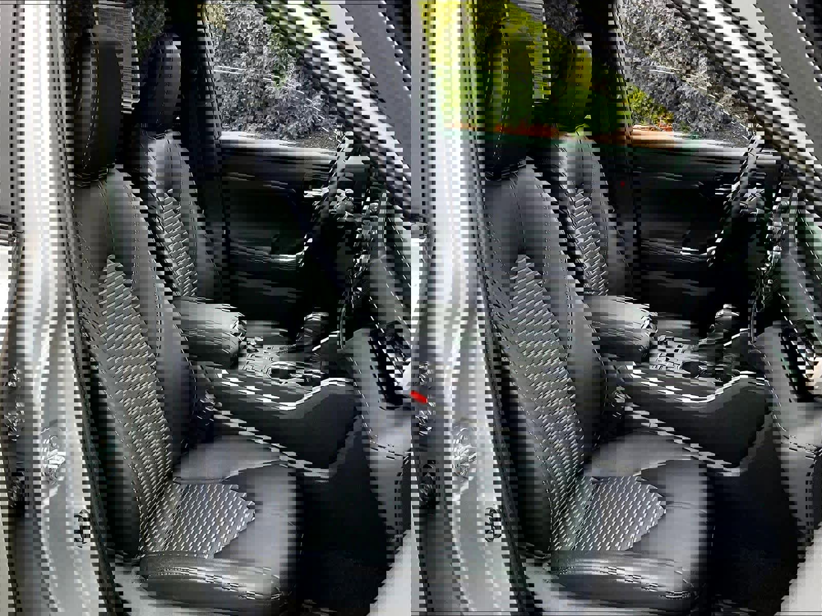 Used 2023 Toyota Highlander XSE image 11