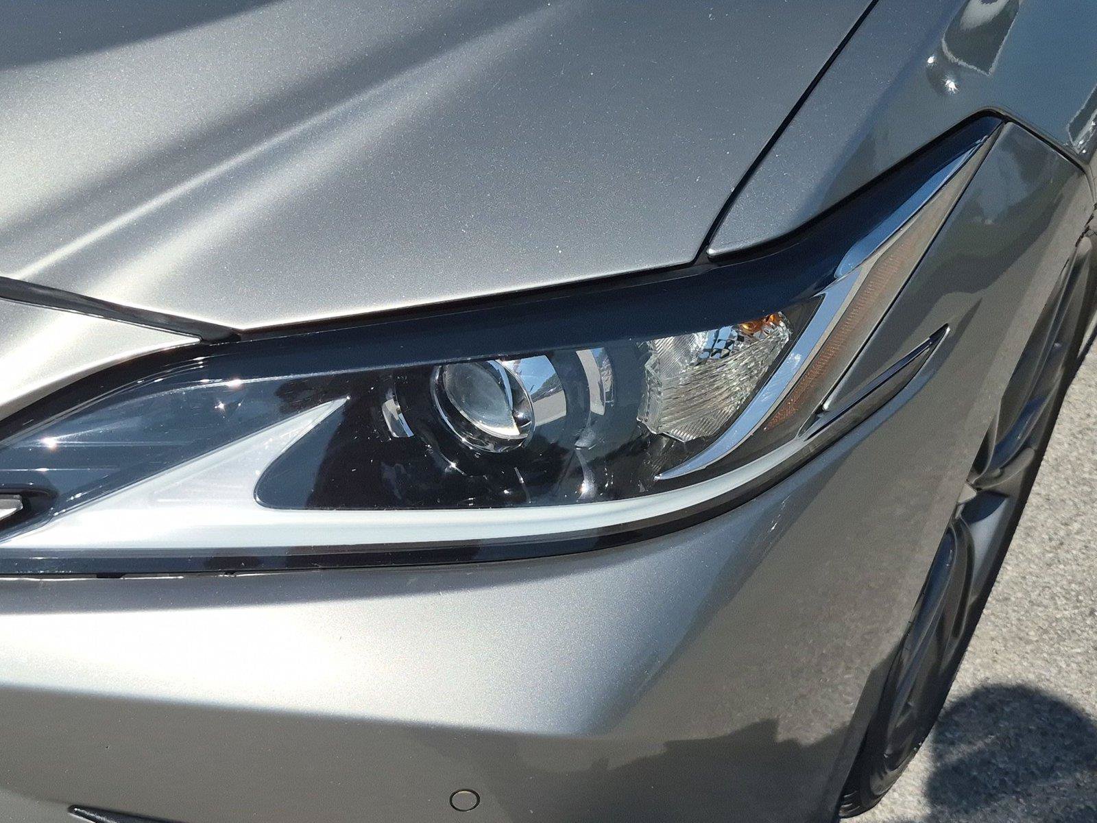 Used 2021 Lexus ES 350 F Sport w/ Protection Package (P3) FWD image 9