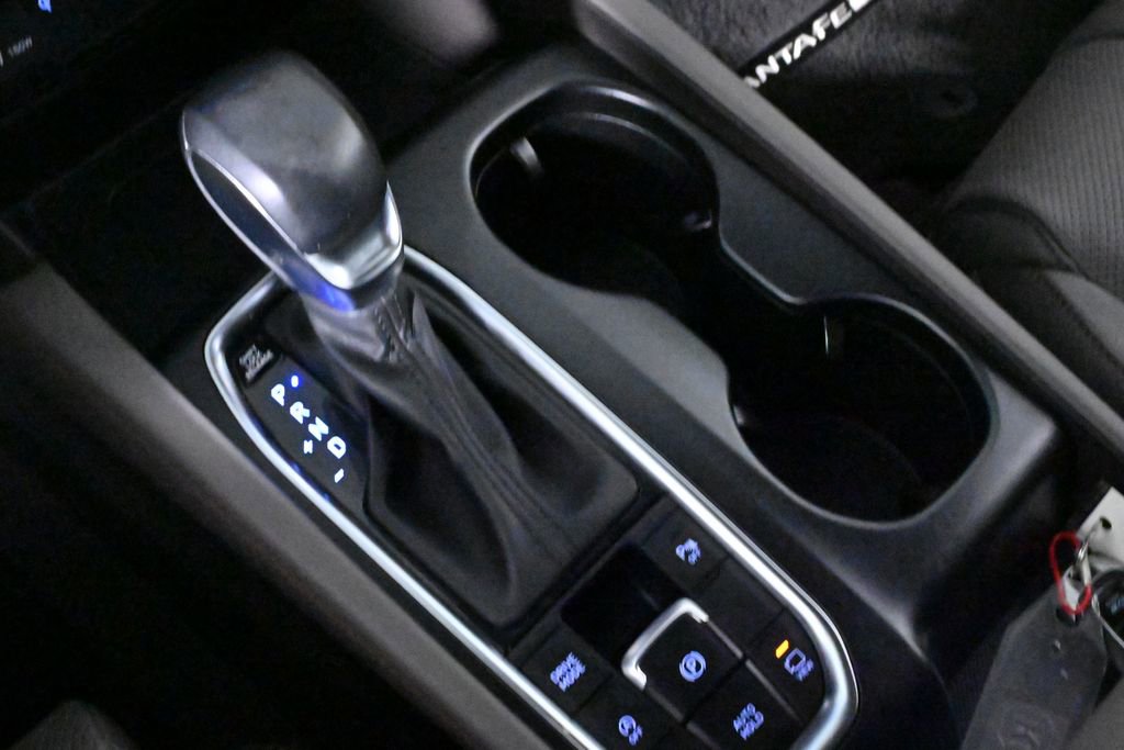 Used 2020 Hyundai Santa Fe Limited image 19
