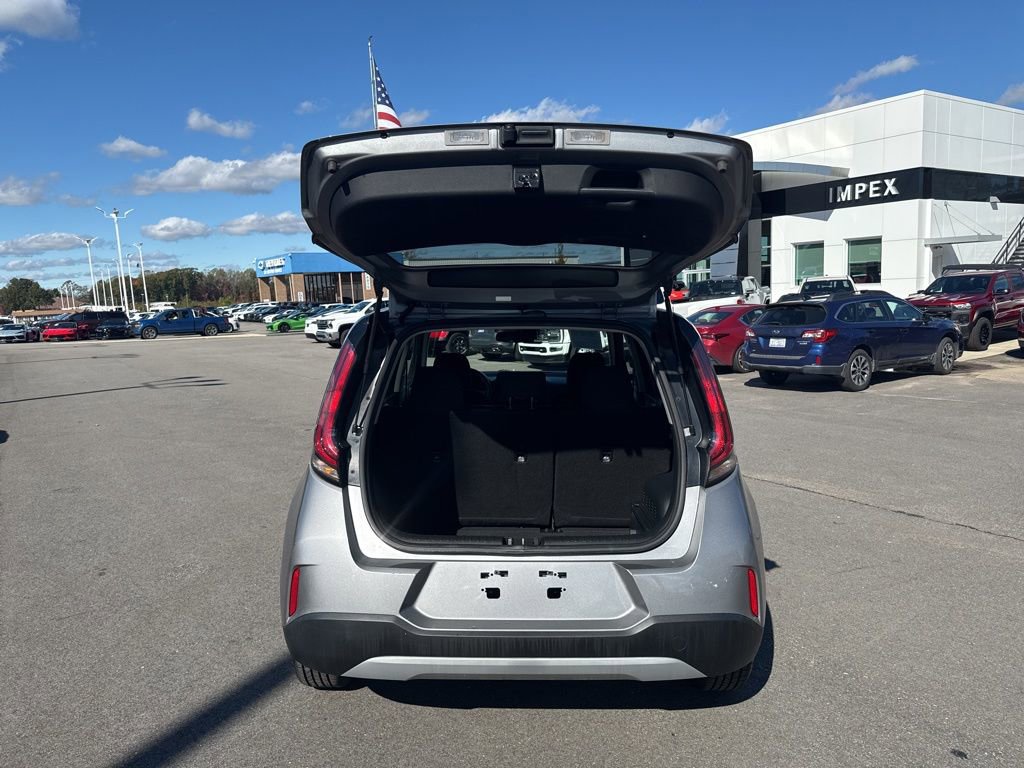 Used 2024 Kia Soul LX w/ Option Group 015 image 25