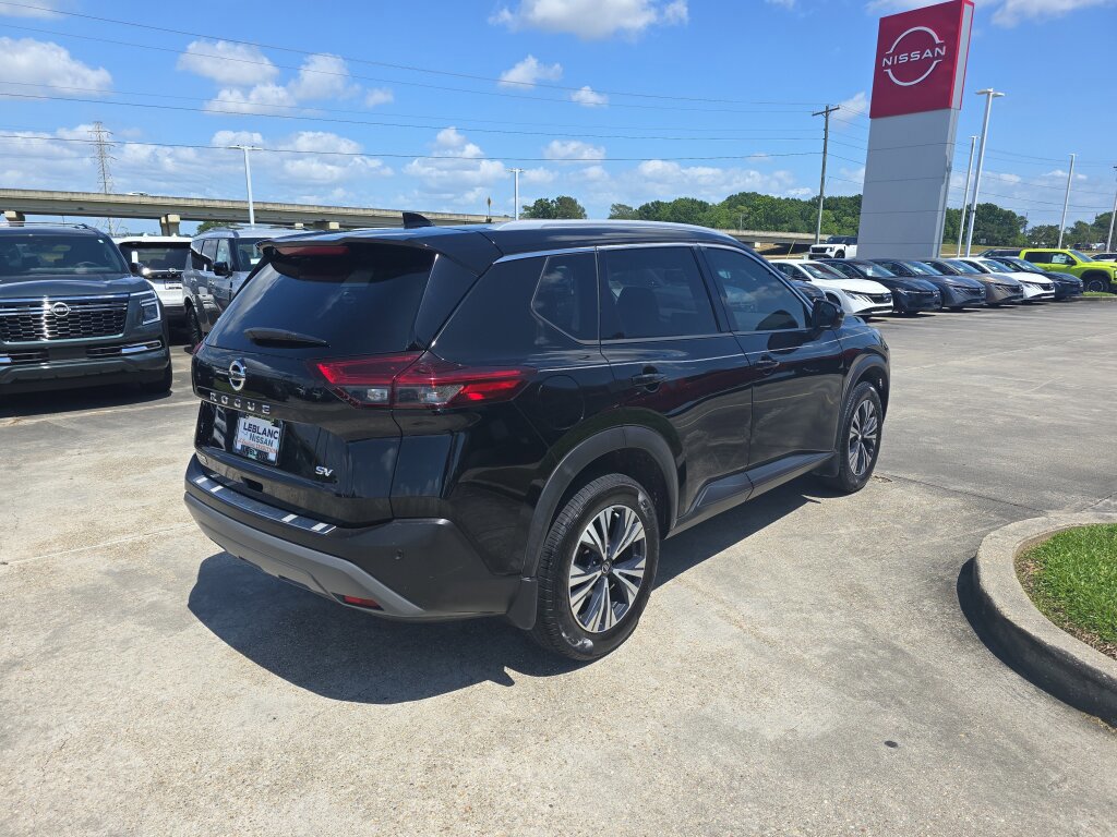 Used 2021 Nissan Rogue SV w/ Premium Package image 6