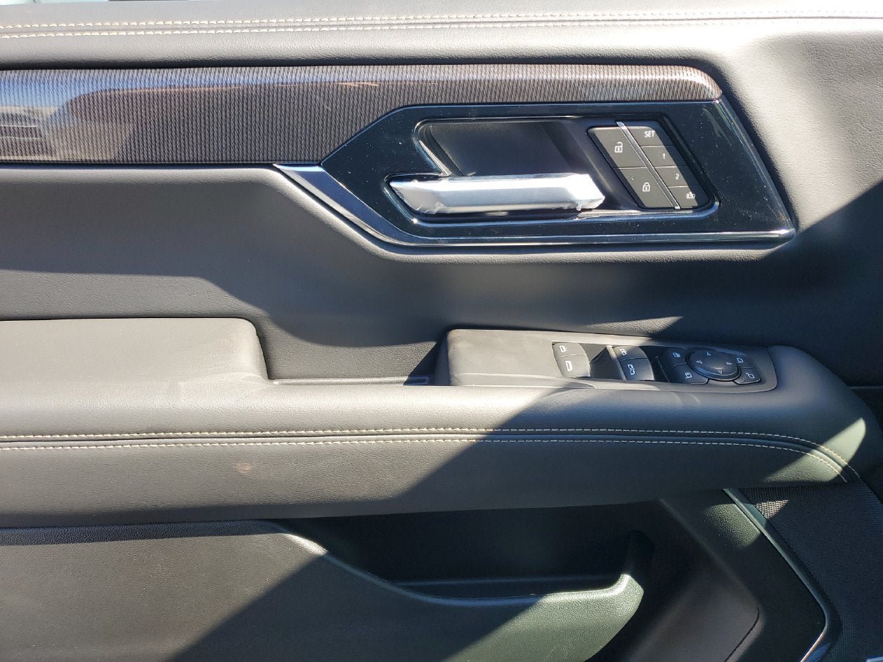 New 2027 GMC Yukon XL Elevation w/ Elevation Preferred Package RWD image 17