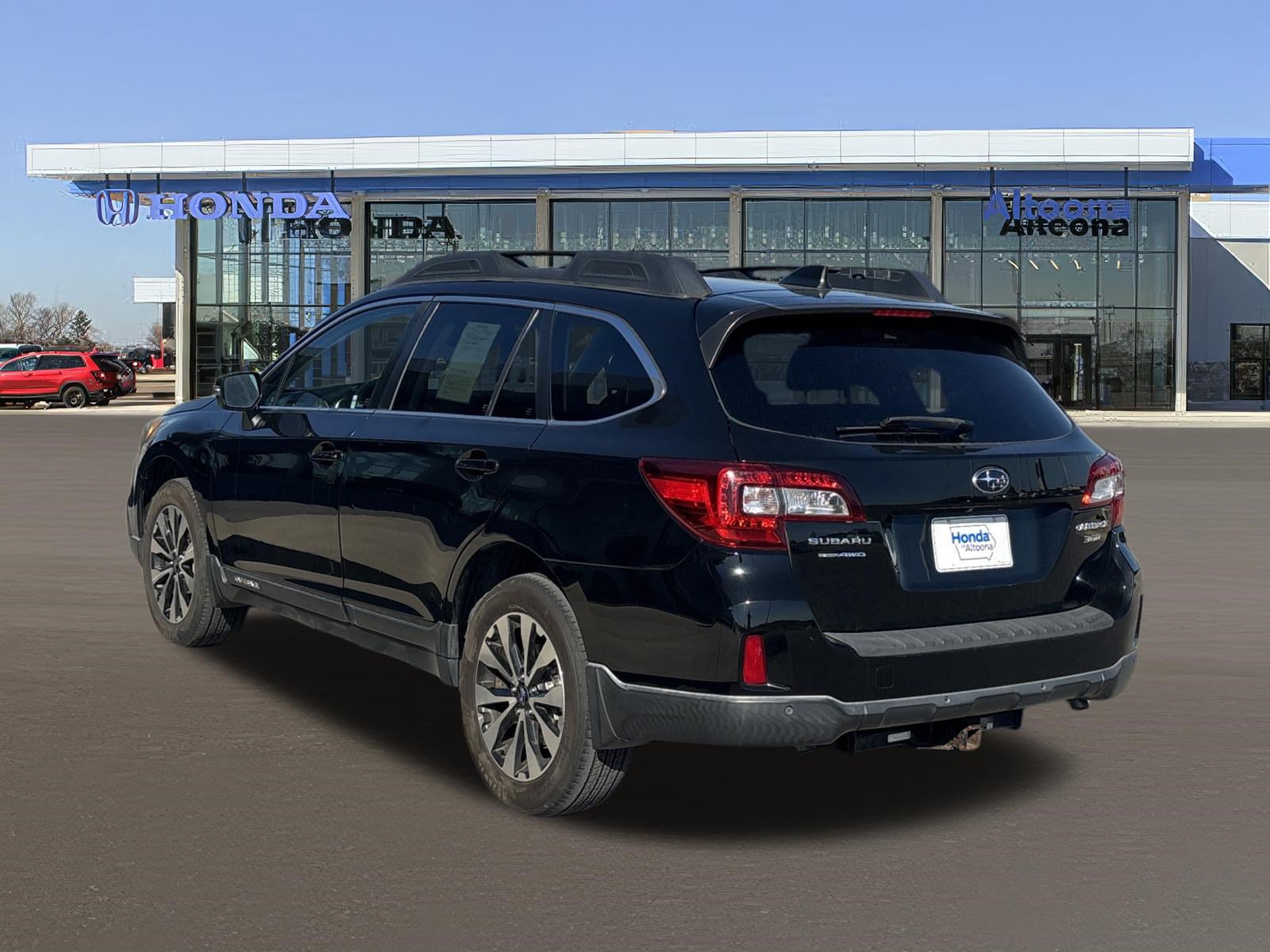 Used 2017 Subaru Outback 3.6R Limited AWD/4WD image 3