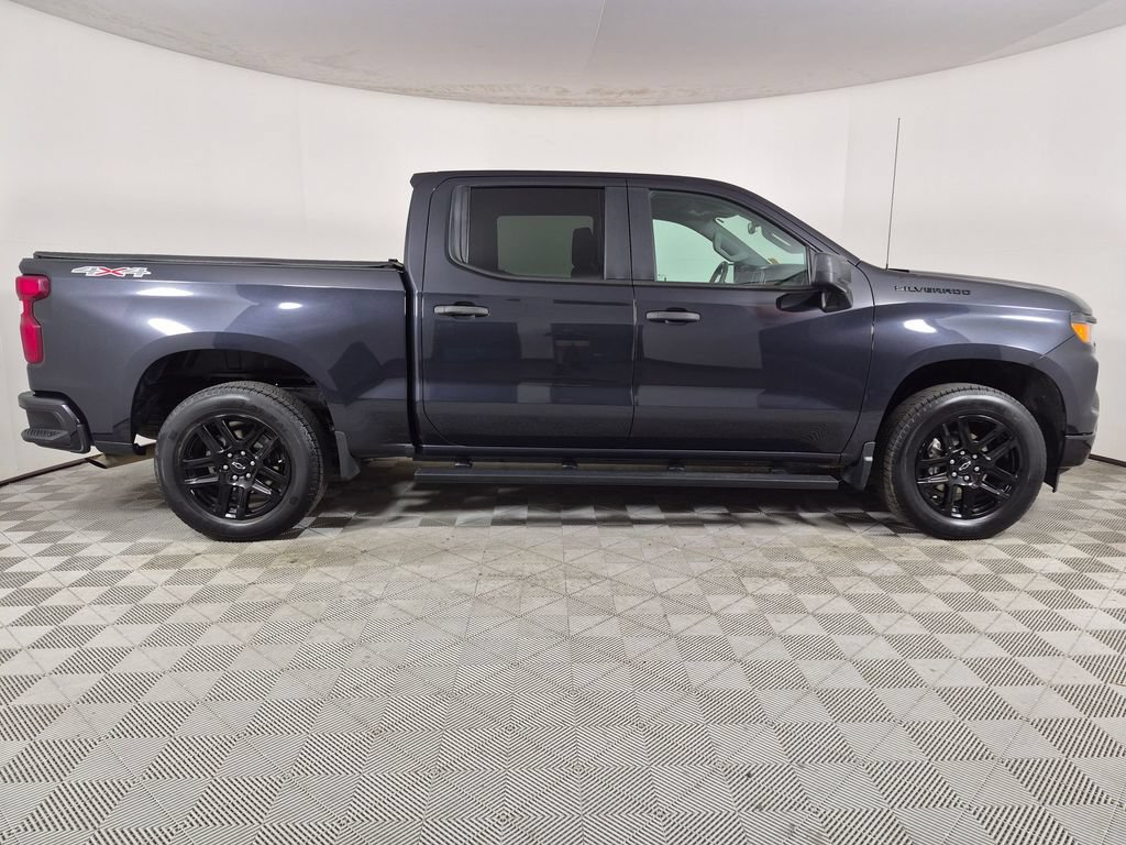 Used 2023 Chevrolet Silverado 1500 Custom w/ LPO, Dark Essentials Package AWD/4WD image 2