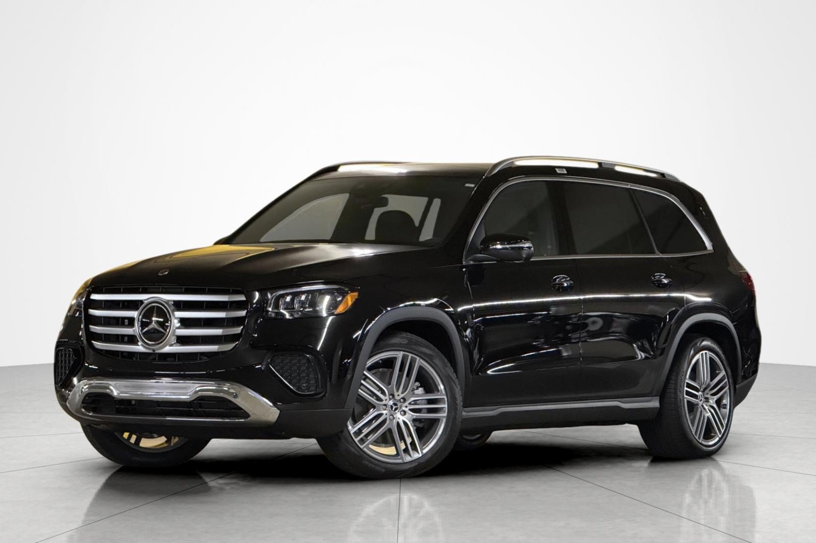 New 2026 Mercedes-Benz GLS 450 4MATIC image 1