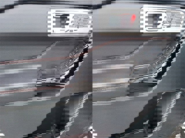 Used 2023 Ford Explorer ST-Line w/ Class IV Trailer Tow Package image 13