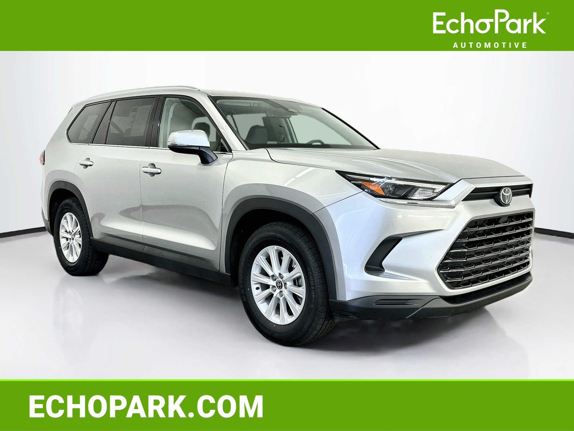 Used 2025 Toyota Grand Highlander AWD image 1