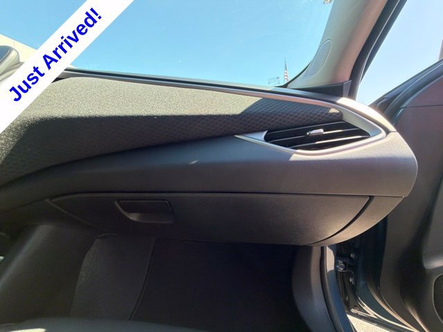 Used 2025 Chevrolet Malibu LT FWD image 20