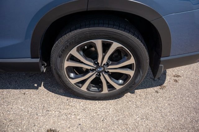 Used 2022 Subaru Forester Limited w/ Popular Package #3 AWD/4WD image 10