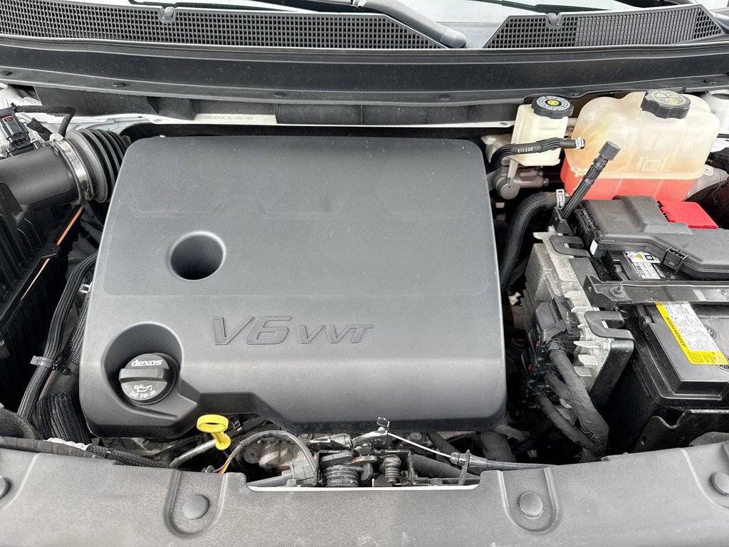 Used 2022 Chevrolet Traverse LT AWD/4WD image 27
