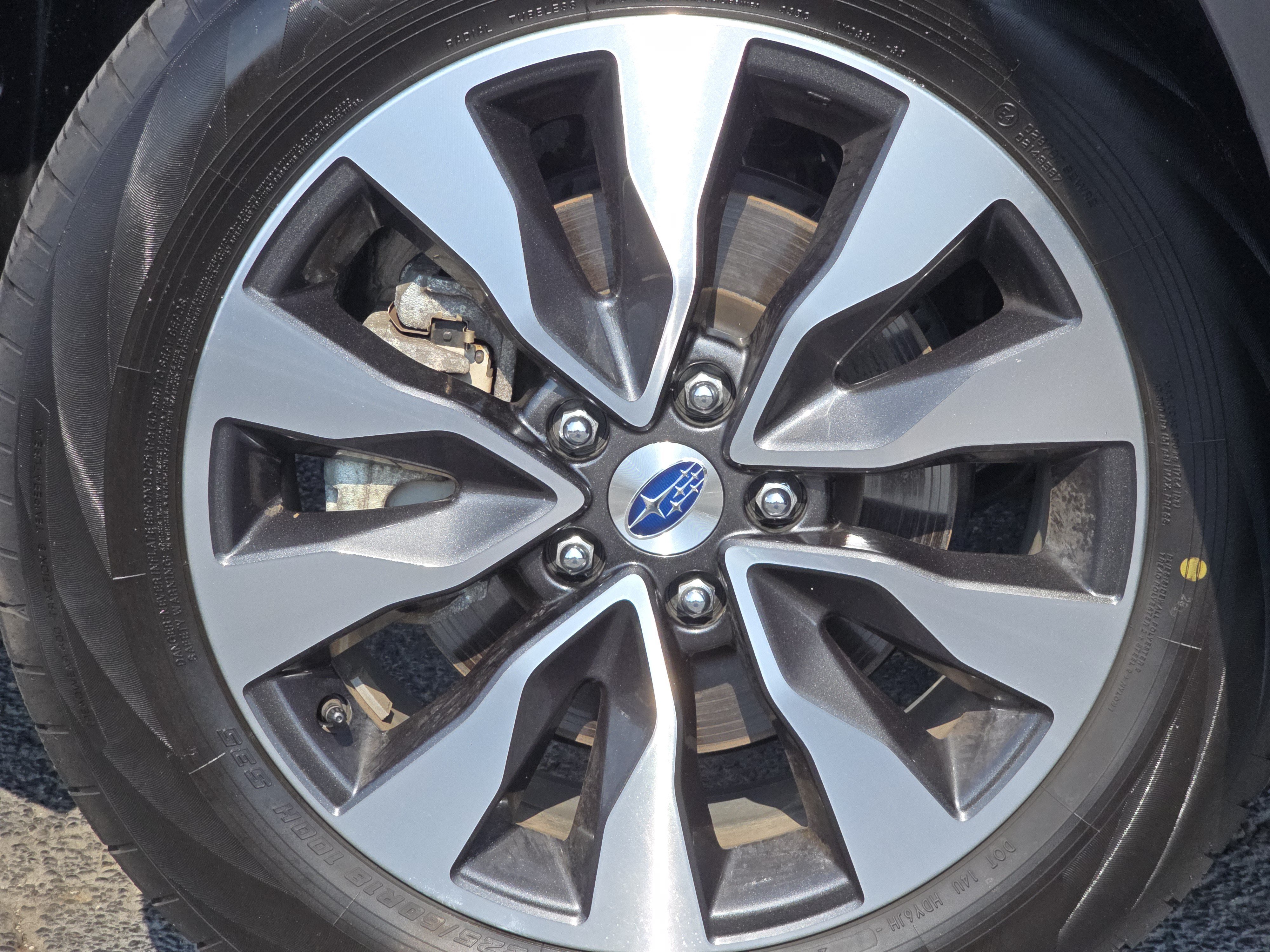 Certified 2025 Subaru Outback Limited AWD/4WD image 16