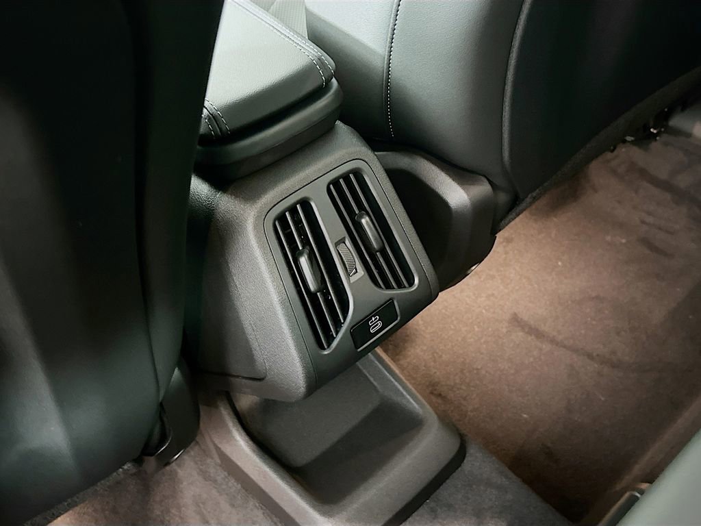 New 2026 BMW X1 xDrive28i w/ Convenience Package image 33