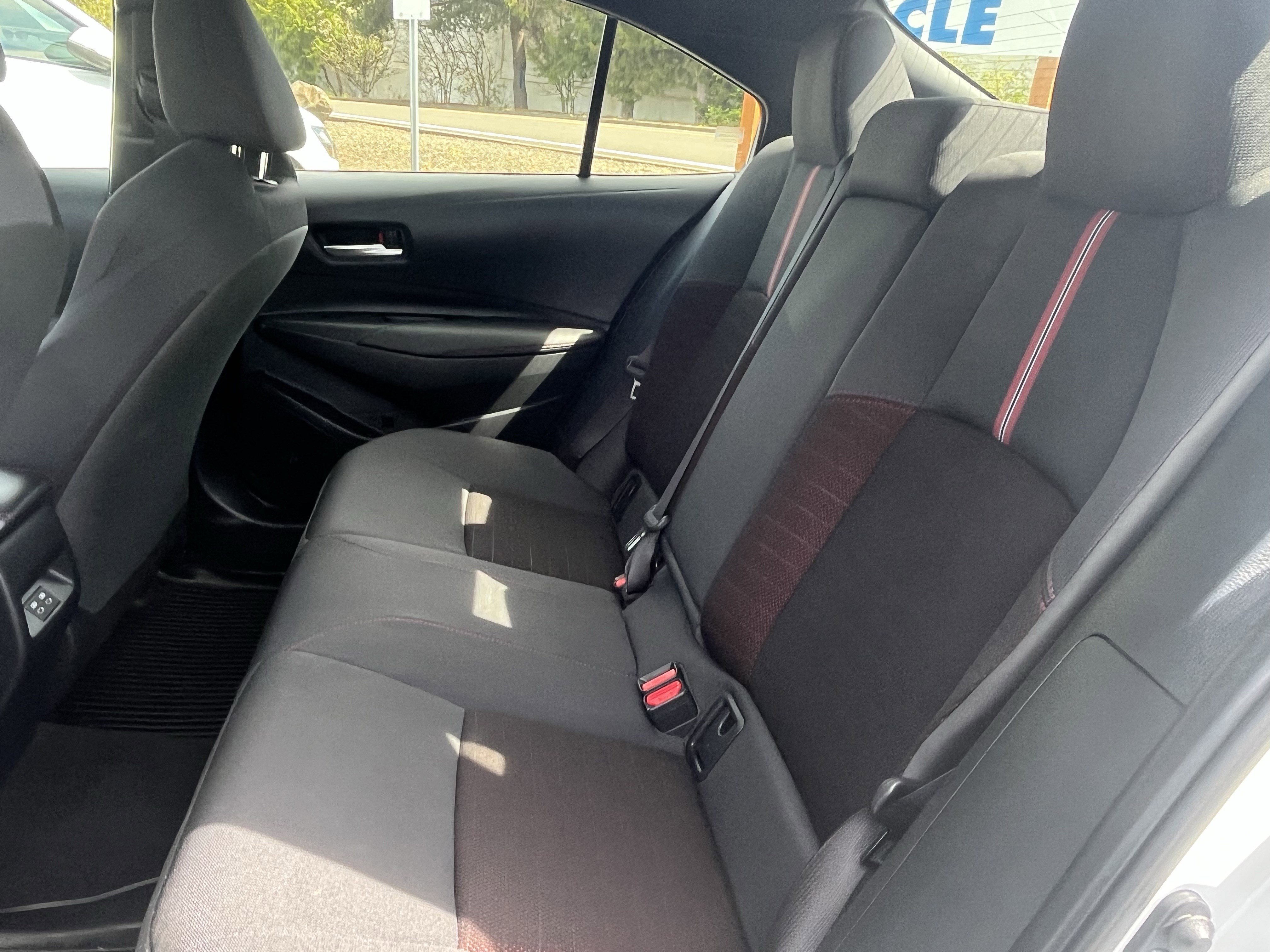 Used 2024 Toyota Corolla SE w/ SE Package FWD image 14