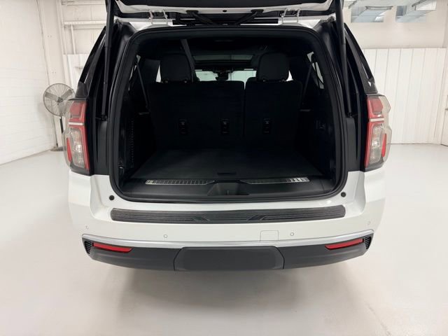 Certified 2024 Chevrolet Suburban High Country w/ Premium Package 2 AWD/4WD image 29