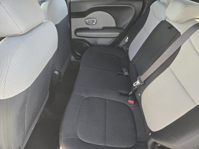 Used 2014 Kia Soul FWD image 27