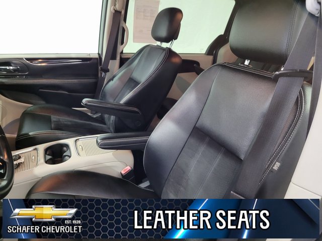 Used 2018 Dodge Grand Caravan SXT image 5