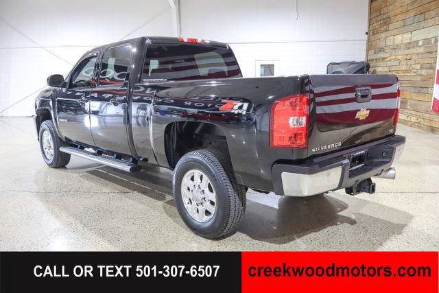 Used 2014 Chevrolet Silverado 2500 LTZ w/ LTZ Plus Package AWD/4WD image 3