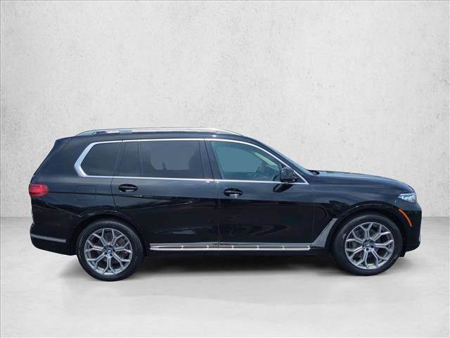 Used 2020 BMW X7 xDrive40i w/ Premium Package AWD/4WD image 4