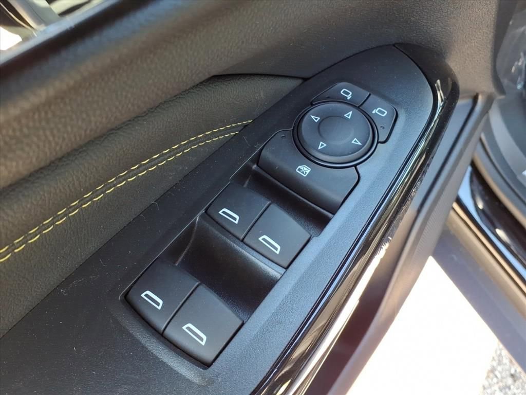 New 2025 Chevrolet Trax ACTIV w/ Driver Confidence Package image 13