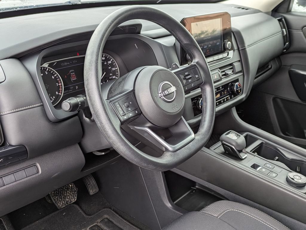 Certified 2024 Nissan Pathfinder S image 15