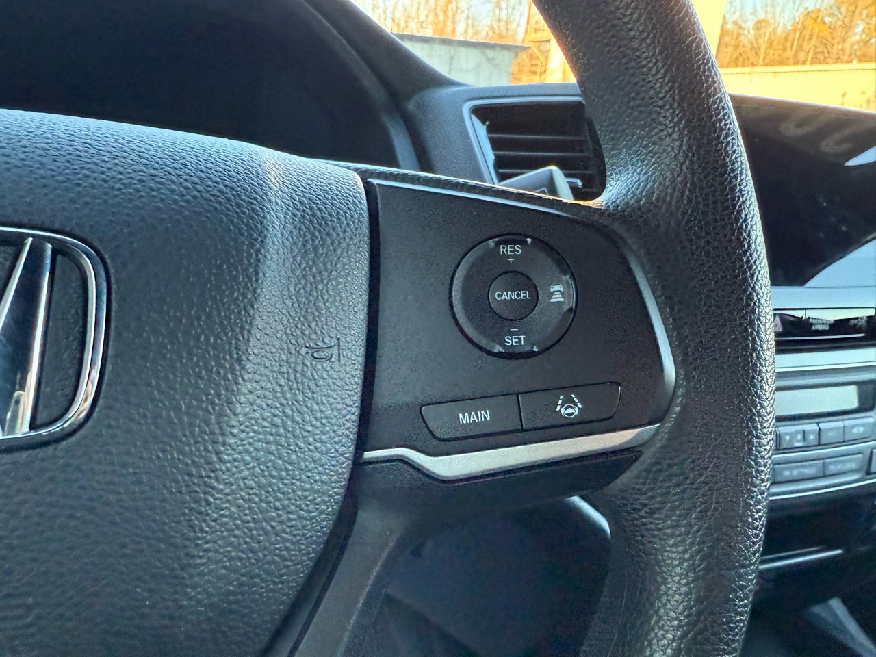 Used 2022 Honda Pilot Sport image 15