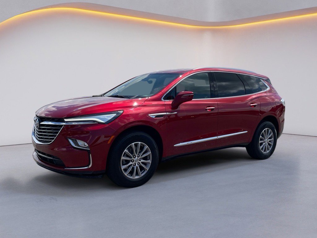Used 2024 Buick Enclave Premium image 3
