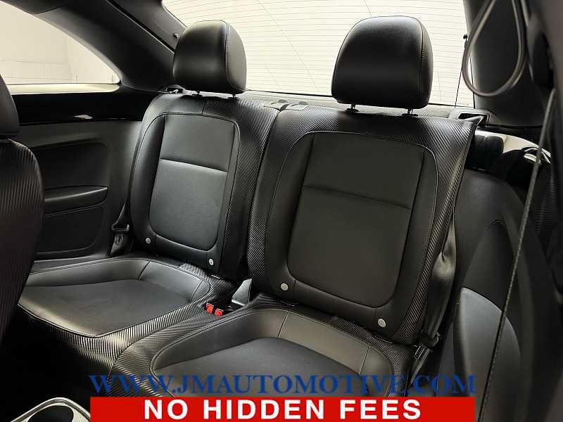 Used 2012 Volkswagen Beetle 2.5 FWD image 14
