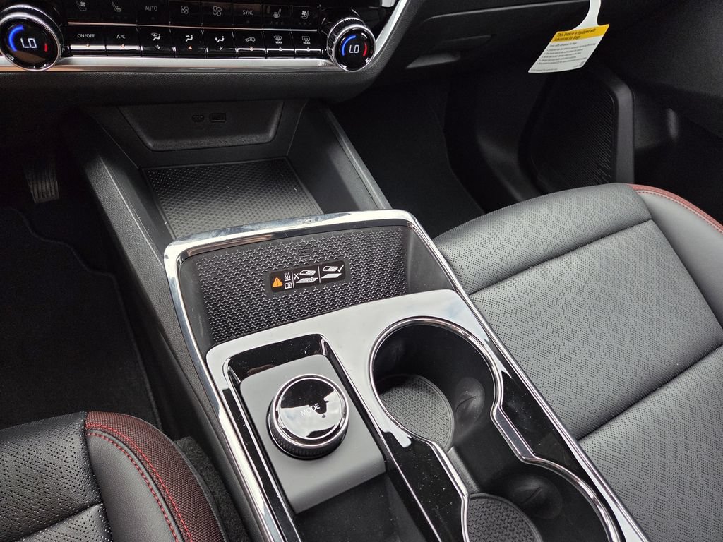 New 2027 Chevrolet Equinox RS w/ Convenience Package III FWD image 12
