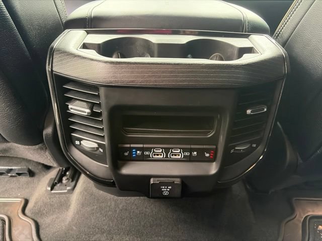 Used 2023 RAM 1500 Limited AWD/4WD image 16
