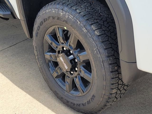 New 2026 GMC Sierra 2500 AT4 w/ AT4 Premium Plus Package AWD/4WD image 7