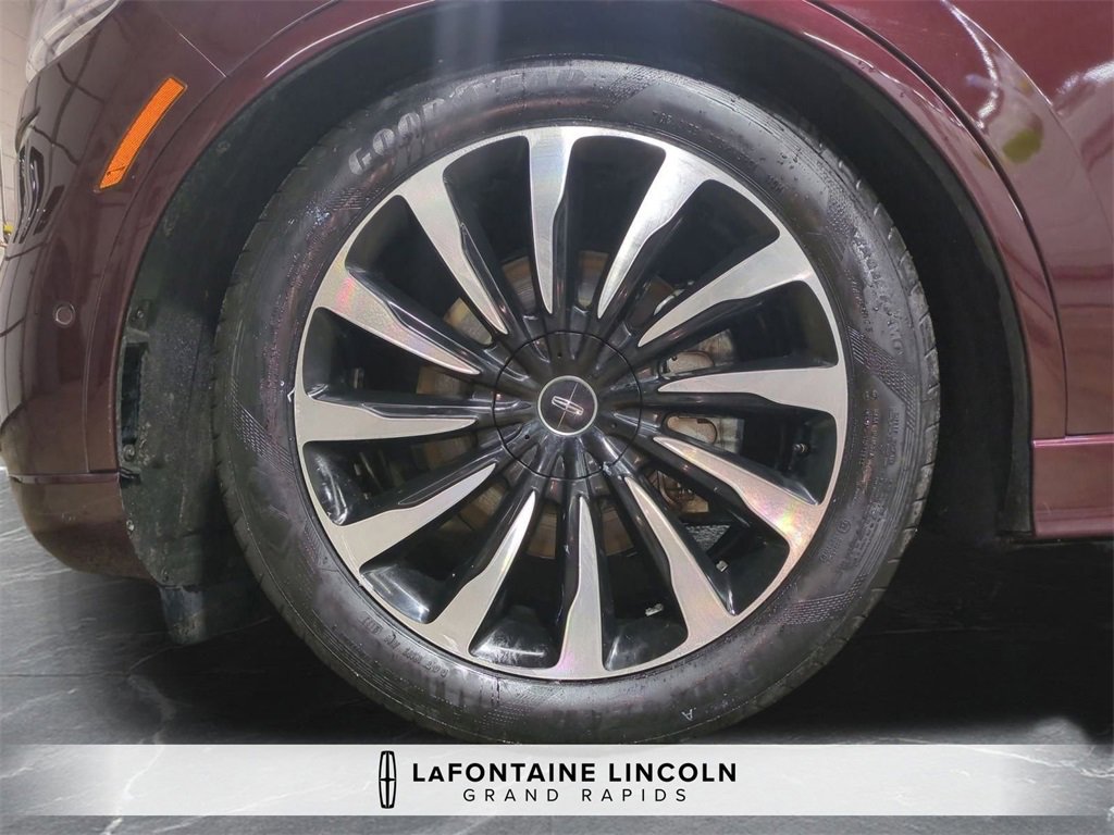 Certified 2020 Lincoln Aviator Black Label Grand Touring w/ Class IV Trailer Tow Package image 34